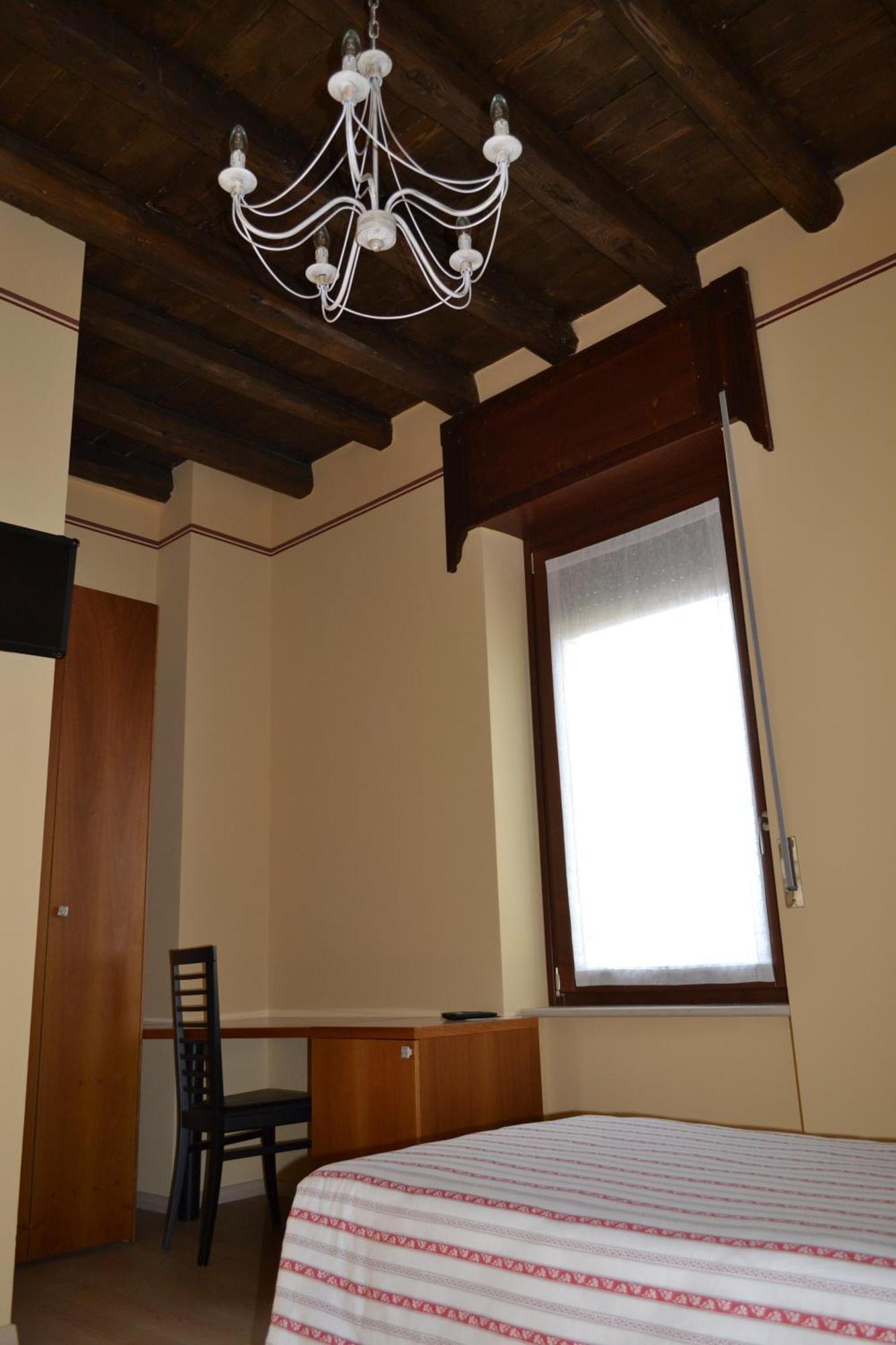 Locanda La Sosta Cavaion Veronese Chambre photo